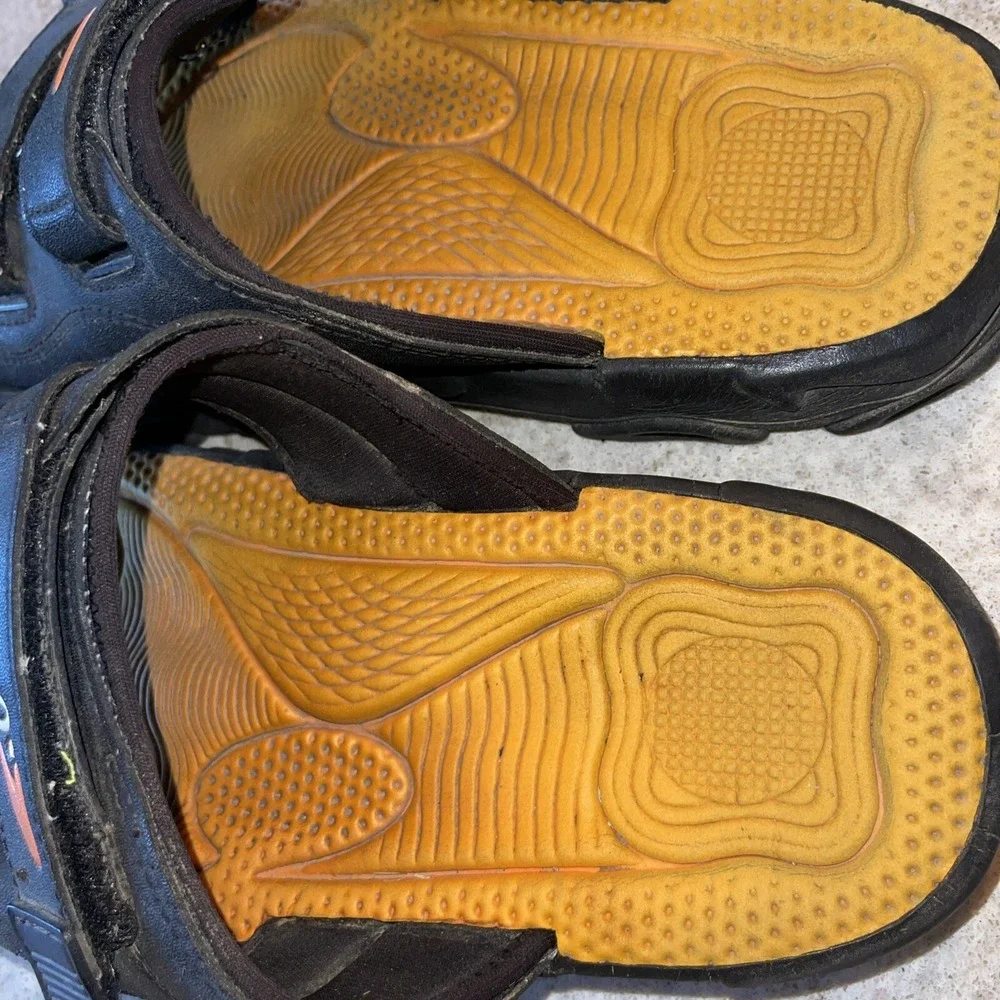 Speedo Black Yellow Boat Sandals Shoes Size L Leather Straps Comfort